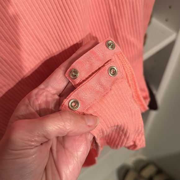 Peachy link ribbed bodysuit - Picture 3 of 3